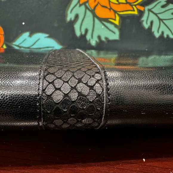 Vintage Bally Dark Navy Leather Clutch – Mid-Century - Picture 8 of 10